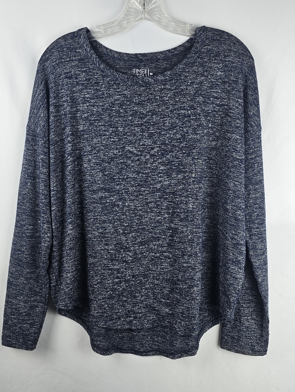 Time & Tru Long Sleeve Hacci T-shirt Sweater Women's Med Minimalist